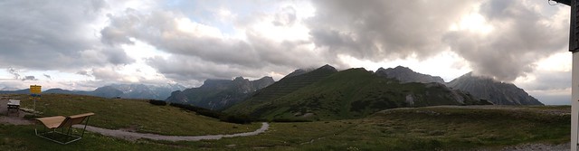 view from Blaserhütte