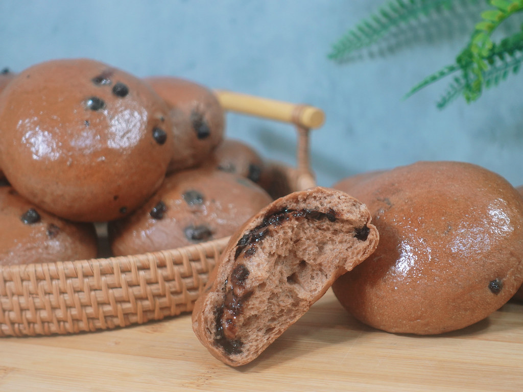 巧克力麵包黑眼豆豆 (1)