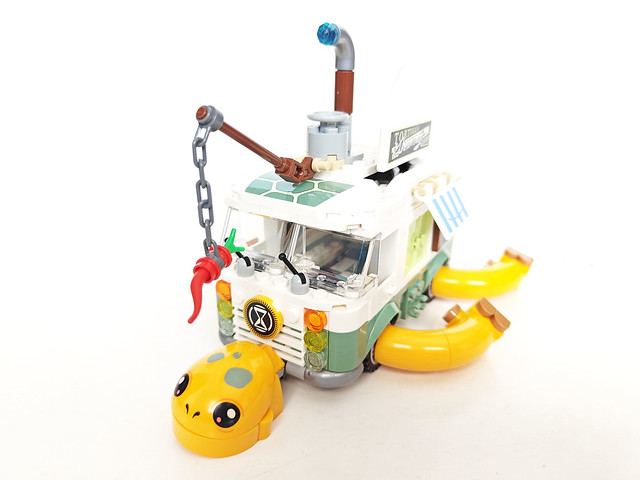 LEGO DREAMZzz Mrs. Castillo's Turtle Van (71456)