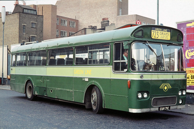 London Country Bus Services . RC13 CUV71C . Aldgate Minories Bus & Greenline Coach Station , London . Spring-1972 .