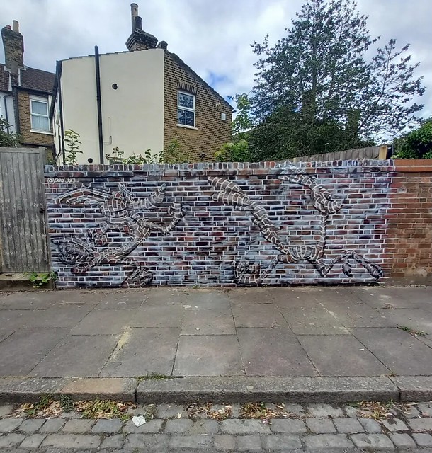 London Street Art by Pad