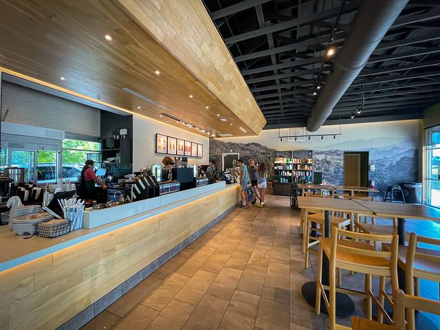 Starbucks::Interstate Coffee @ SB #54203 at I-75 and KY-192 [in Winchester]