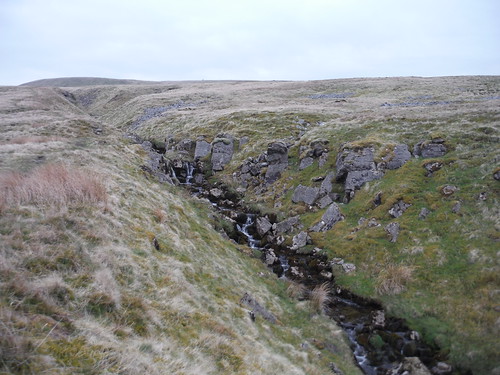 Stream on hillflank SWC Walk 414 - Cross Fell and Great Dun Fell (Langwathby to Appleby)