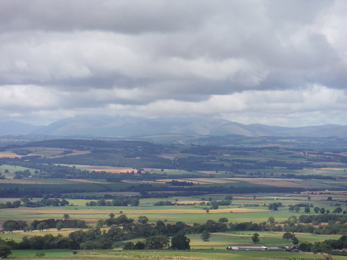 View across the Eden Valley towards the Lake District SWC Walk 414 - Cross Fell and Great Dun Fell (Langwathby to Appleby)