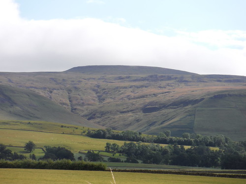 Cross Fell from the road SWC Walk 414 - Cross Fell and Great Dun Fell (Langwathby to Appleby)