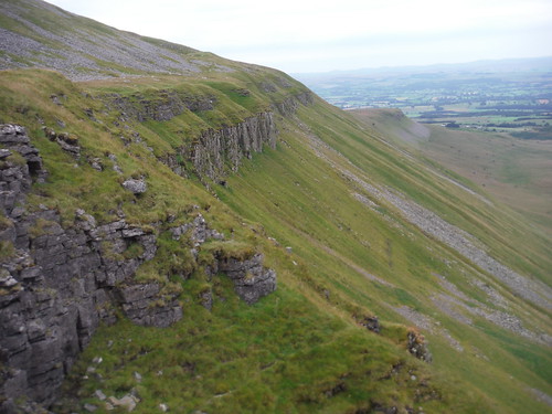 View along the Scar into the Eden Valley SWC Walk 415 - High Cup Nick (Appleby-in-Westmoreland Circular) [Shortcut]