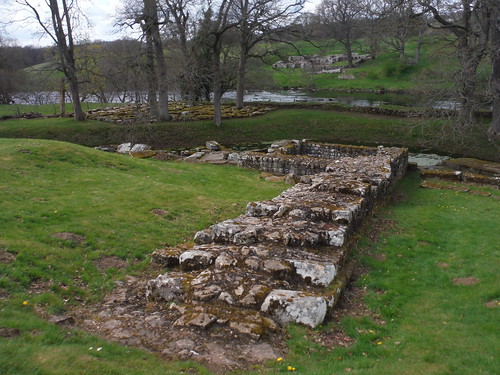 Wall leading to Chesters Bridge Abutment by River North Tyne SWC Walk 413 - Hadrian's Wall Path Core Section (Lanercost to Halton Chesters)