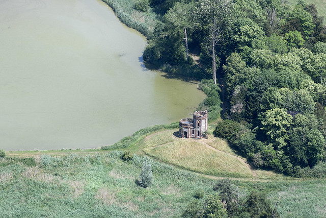 Didlington Hall aerial image - this folly was called Castle Cave or Kate's Castle