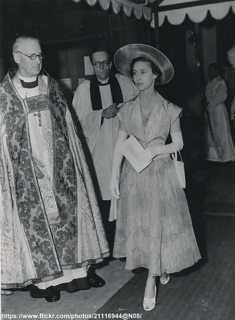 Princess Margaret attends wedding