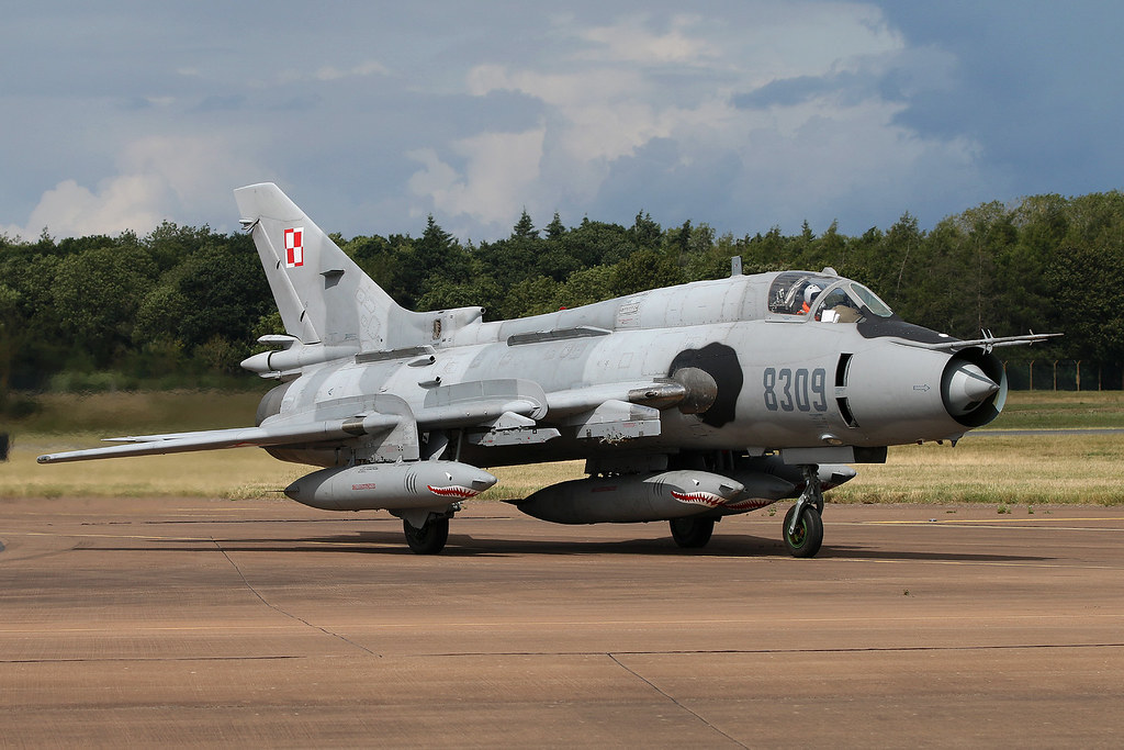 8309 - Sukhoi Su-22M4 'Fitter'