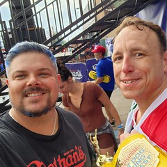 CAMERON WITH JOEY CHESTNUT