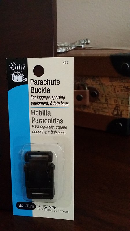 1 parachute buckle 2 reduced