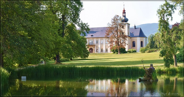Schloss Wiesenberg (Zámek Loučná nad Desnou)