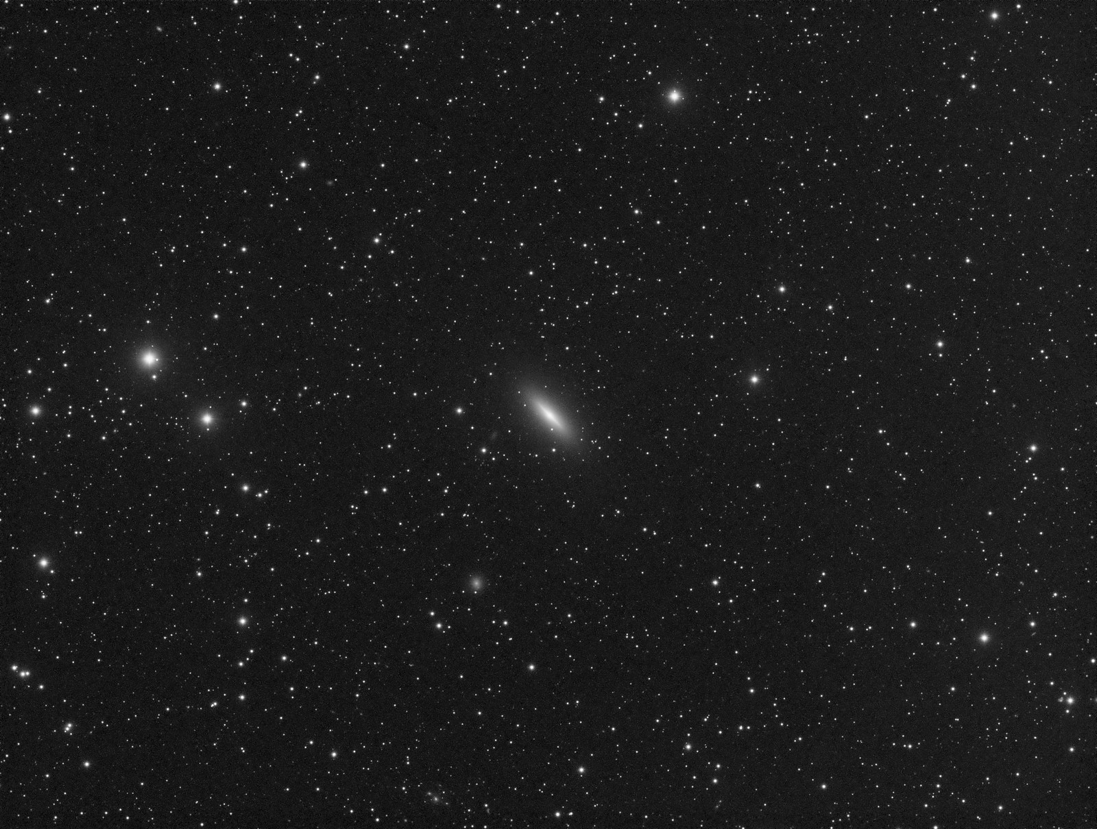 053 - NGC 3115 - Luminance