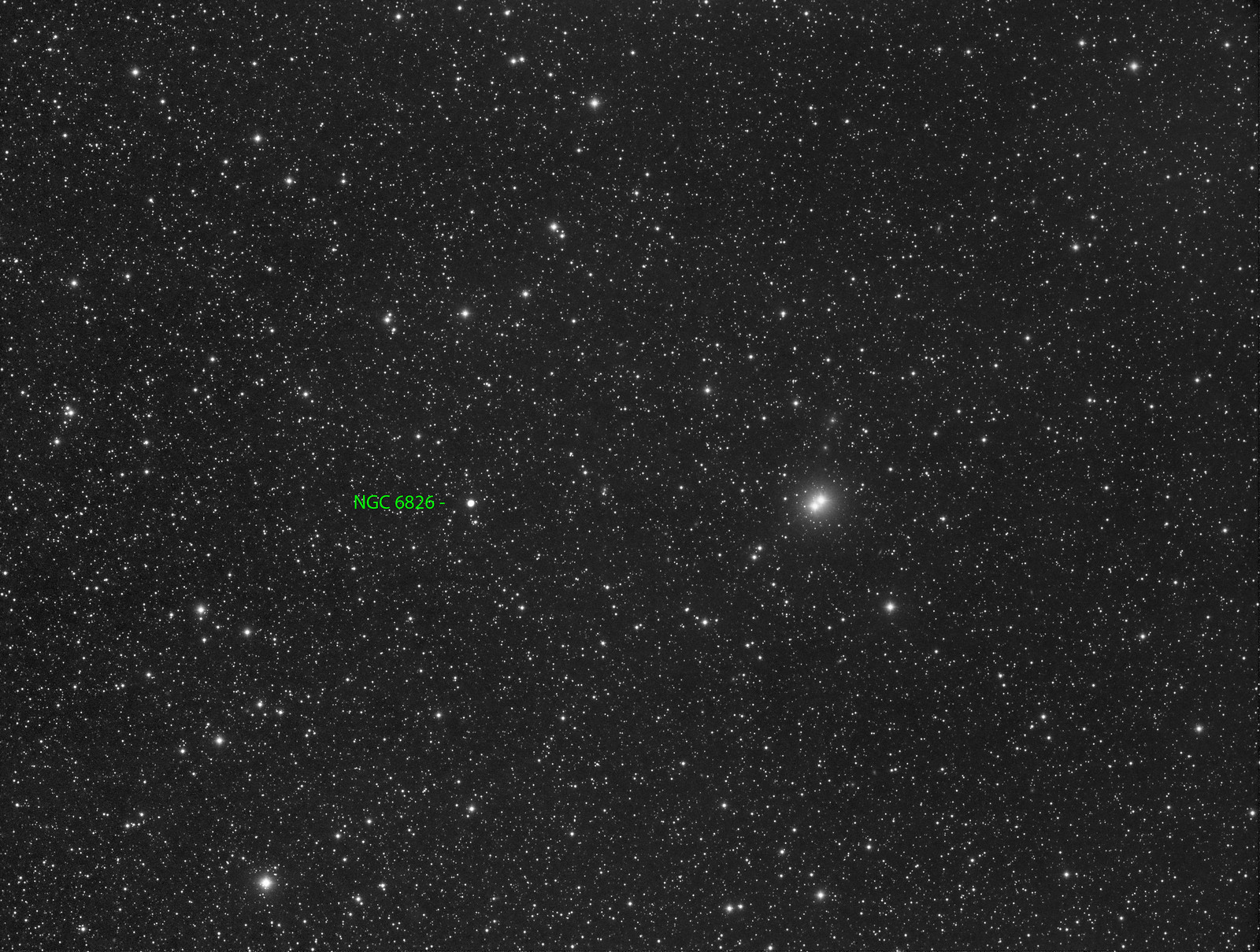 015 - NGC 6826 - Luminance