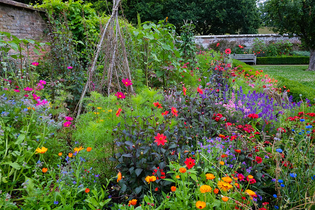 Walled Garden @ Bateman's NT Sussex