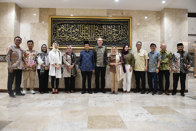 2023 0716 AA Michael Schiffer's Visit to Istiqlal Mosque Jakarta