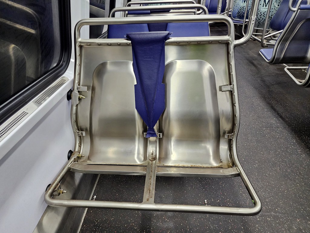 Metro 7000-Series seat without cushions