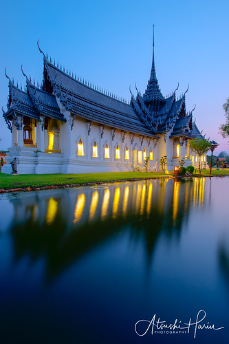 architecture asia culture dusk light reflection samutprakan sky southeastasia sunset thailand vicinityofbangkok water tambonphraeksa changwatsamutprakan