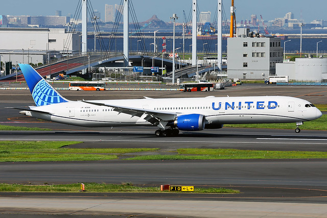 United Airlines | Boeing 787-10 | N13014 | Tokyo Haneda