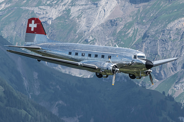 oldtimAir2023: LSTS: Private (HistoricAirplane / SwissairAssociation) / C-47A-45-DL - MSN 42-24133 09995 / N431HM