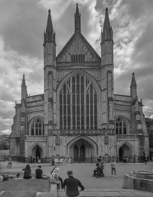 Winchester Cathedral - The West Side