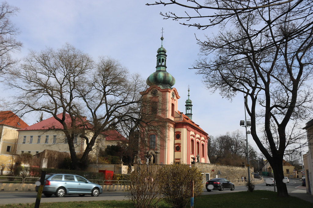 kostel Všech Svatých v Uhříněvsi