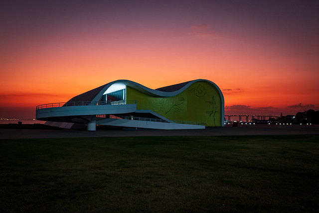 Brazil 178 - Niteroi - Caminho Niemeyer at sunset