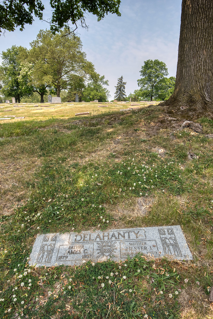 Jim Delahanty Grave