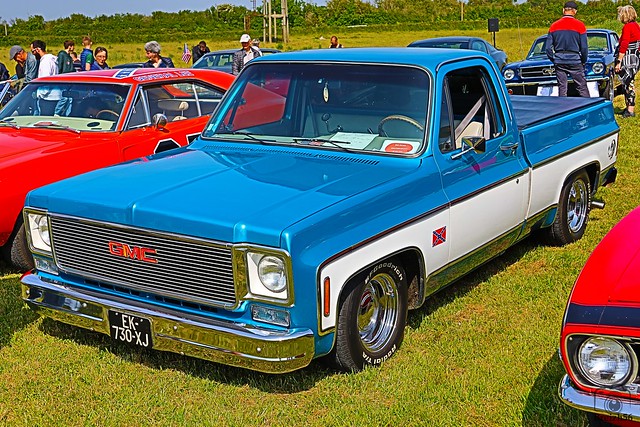 GMC pick-up (2)