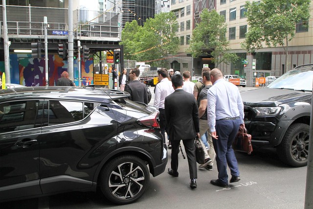 Wanker in a pickup truck blocks the pedestrian crossing at Collins and William Street