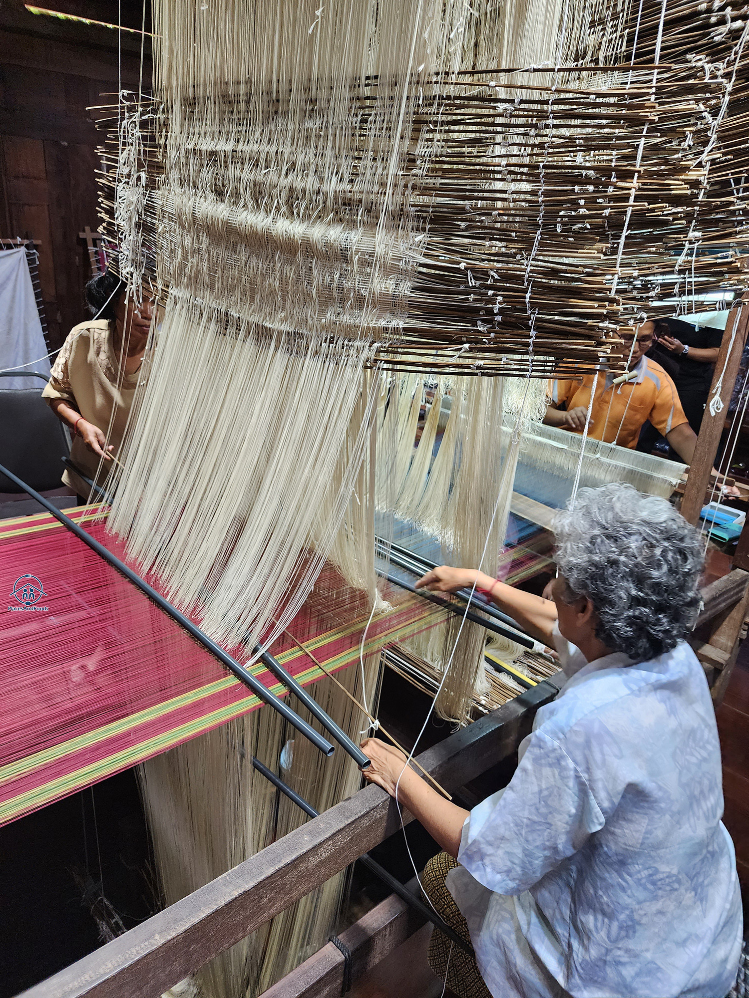 surin royal thai silk machine