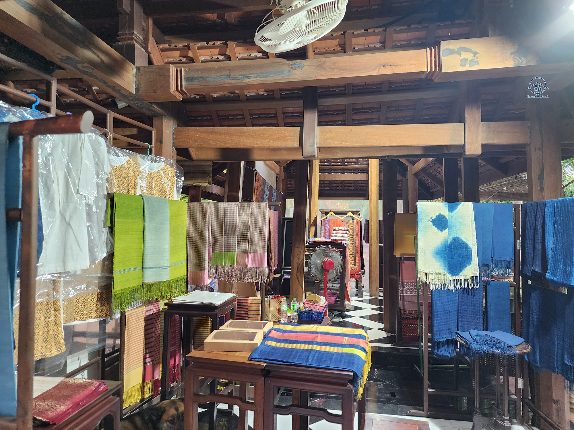 surin ban tha weaving silk village shop