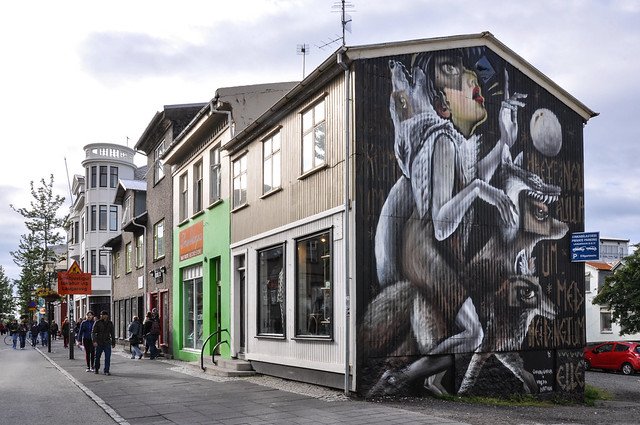 Une murale de loups à Reykjavik, capitale de l’Islande!