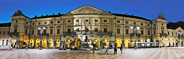Aosta - Municipio - Hotel De Ville
