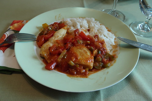 Paprikahuhn ( = ?Bulgarisches H?hnchen“) mit Reis (mein zweiter Teller)