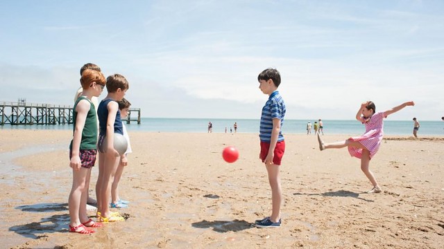 The Movie posters and stills of French Movie 法國電影《我們的最強暑假》( Les vacances du petit Nicolas/Nicholas on Holiday) will be launching in Taiwan from July 28, 2023 onwards.