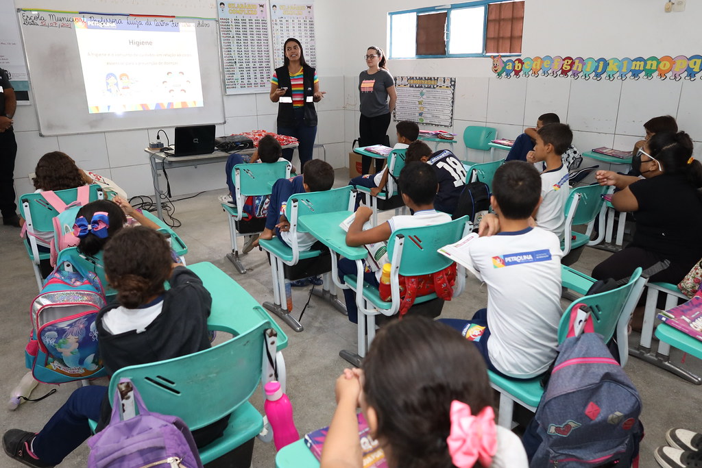 EDUCANVISA Escola Municipal Professora Luiza de Castro Fer… | Flickr