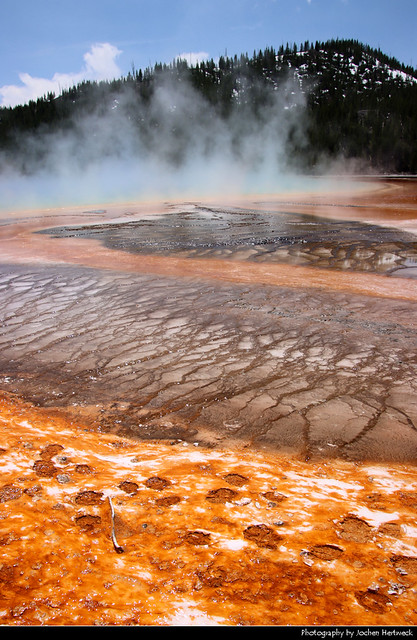Grand Prismatic Spring, Yellowstone NP, WY, USA