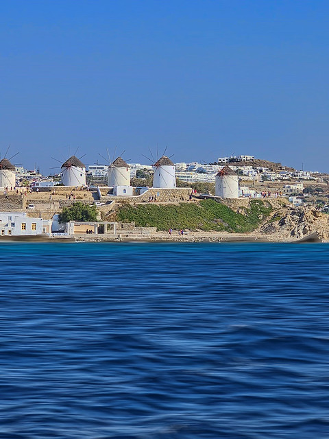 Mykonos Windmills, Village of Mikonos, Island of Mykonos, Cyclades islands, South Aegean Sea, Greece, EU