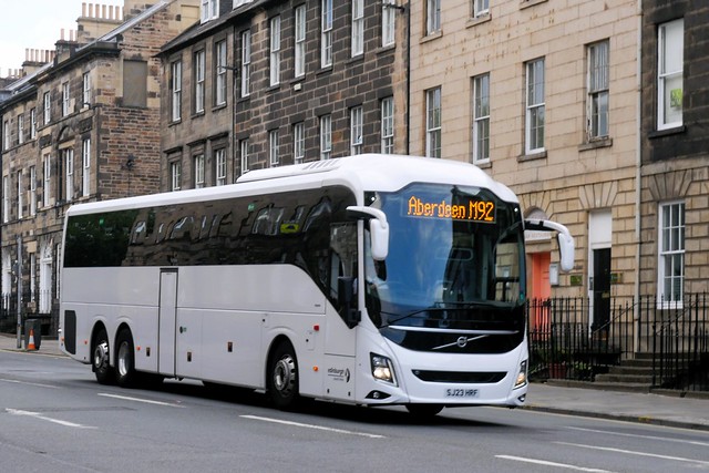 coach travel aberdeen to edinburgh