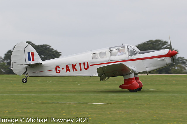 G-AKIU - 1948 build Percival Proctor 5, arriving on Runway 03R at Sywell during the 2021 LAA Rally