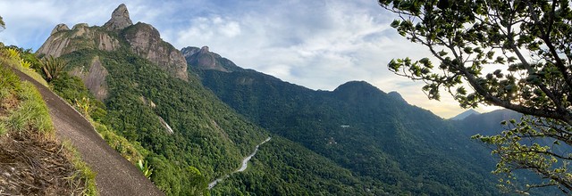 Climbing down the Peak of Escalavrado at 920 meters (3,018 ft) MSL, Serra dos Órgãos ('Organs Range') National Park, Guapimirim and Teresópolis, Rio de Janeiro State, Brazil.