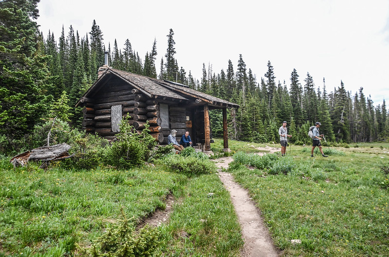 The USFS (Forest Service) cabin (3)