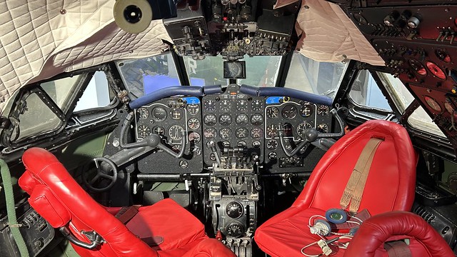 Cockpit: F-BGNX | D.H. Comet 1A | Air France