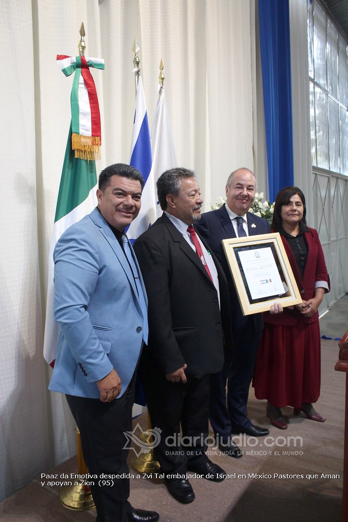 Paaz da Emotiva despedida a Zvi Tal embajador de Israel en México Pastores que Aman y apoyan a Zion  (95)