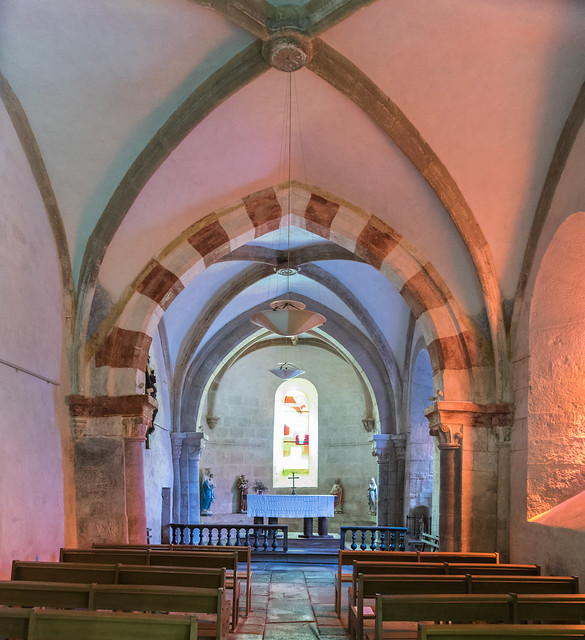 Église Saint-Martin de Viam (Corrèze, France)