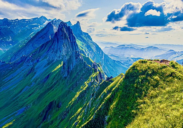 the majestic Schäfler mountain range