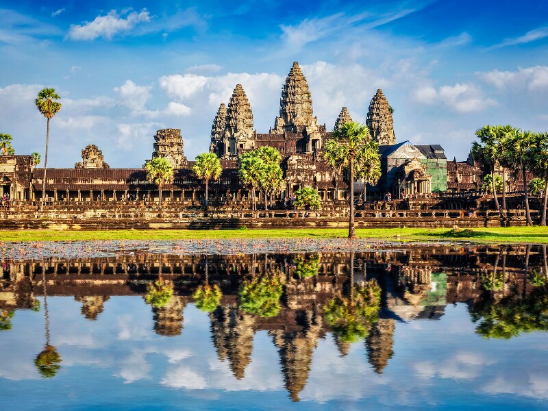 Reasons to visit Cambodia - Angkor wat (2)