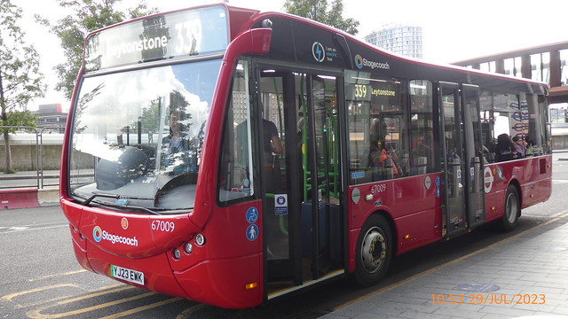 P1080630 67009 31509 YJ23 EWK at Stratford City Bus Station Mountfitchet Road Stratford City London